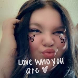 Meet your Posher, Rayah